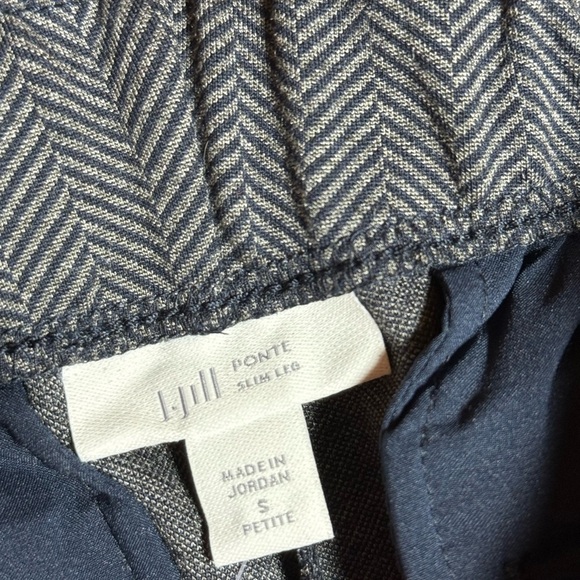 J.Jill Slim Leg Ponte Pants Gray and Navy Herringbone Small Petite (6p-8p) NWT - Picture 3 of 10